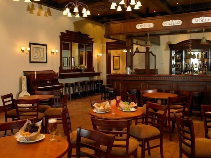 Food & Drinks 4, Peermont Metcourt at Frontier, Bethlehem, Thabo Mofutsanyane