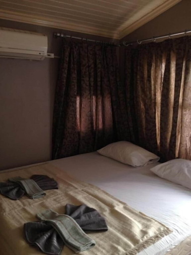 Bedroom 3, Bufes Hotel, Beşiktaş
