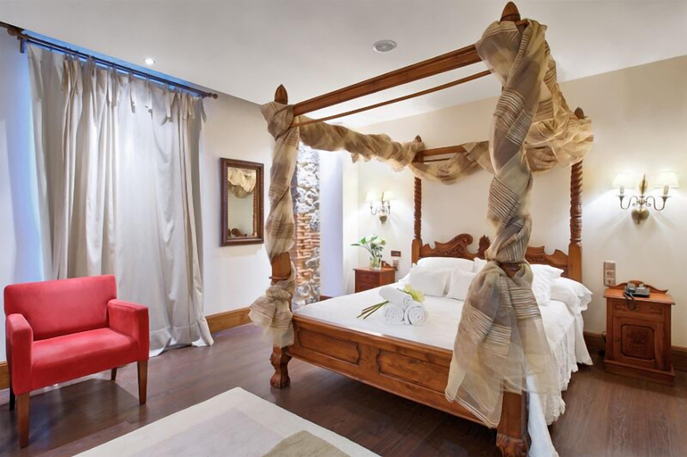 Bedroom 3, Hotel Balneario La Hermida, Cantabria