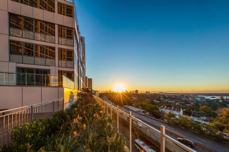 Exterior & Views 4, Meriton Suites Bondi Junction, Waverley