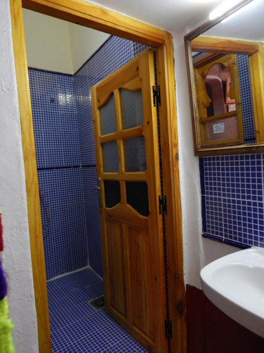 Bathroom 5, Kasbah du bout du monde, Zagora