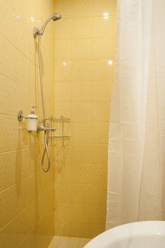 Bathroom 5, Three Crowns Residents, Tallinn