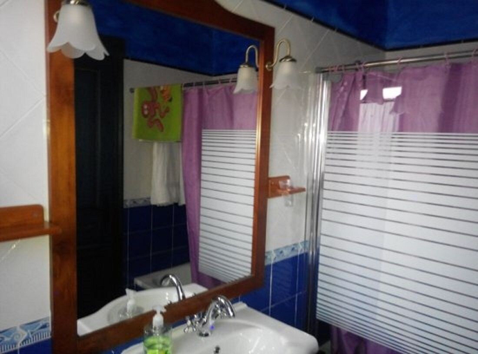 Bathroom 4, Hostería Casa Flor, León