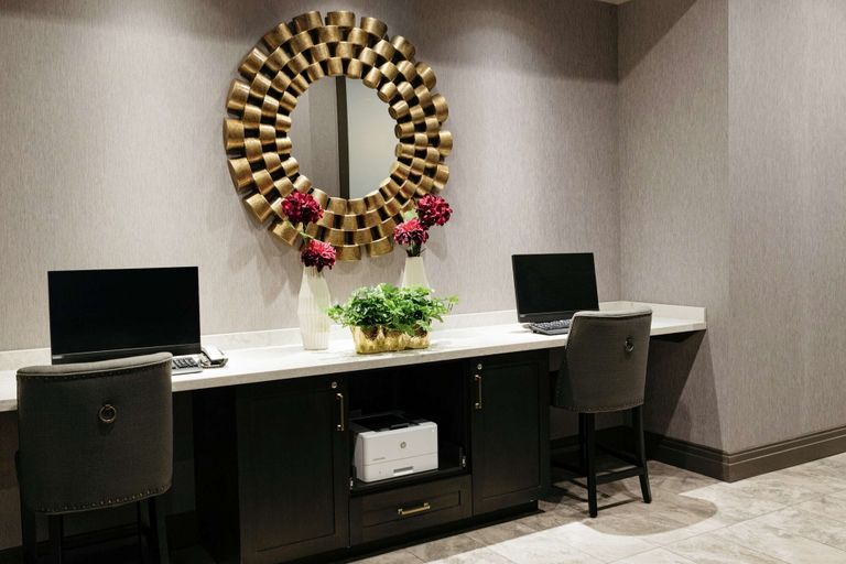 Others 5, The Axis Moline Hotel, Tapestry Collection by Hilton, Rock Island