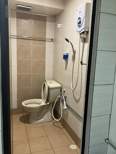 Bathroom 5, Budget & Comfort Hostel Kuching, Kuching
