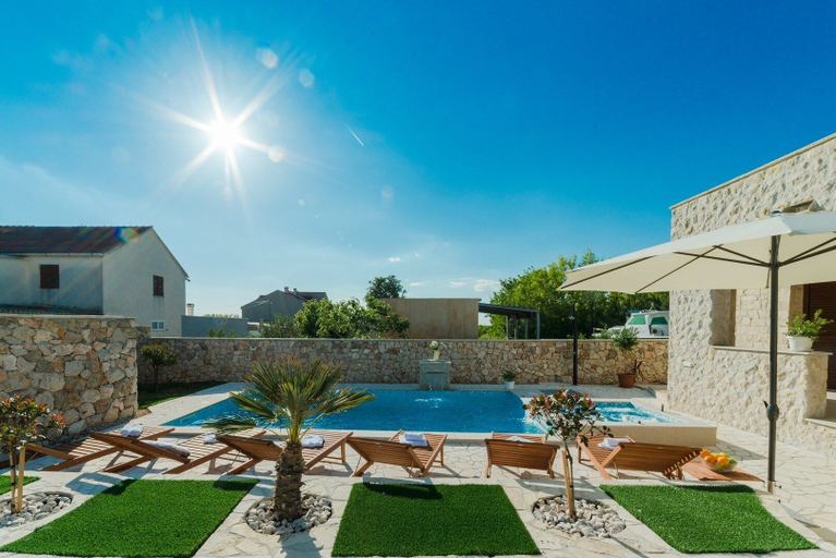 Exterior & Views 2, Villa St.vid 2, Vir