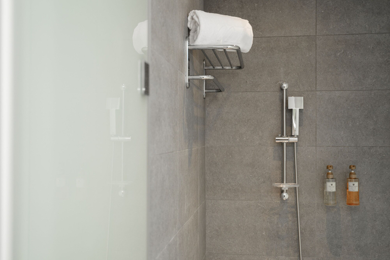 Bathroom 4, Yilan Fu Hsiang Hotel, Yilan