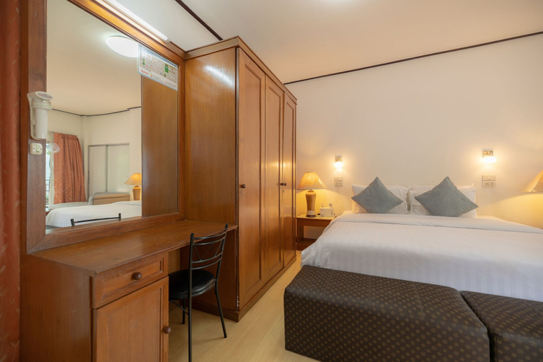 Bedroom 4, Bangkok Rama Hotel, Suan Luang