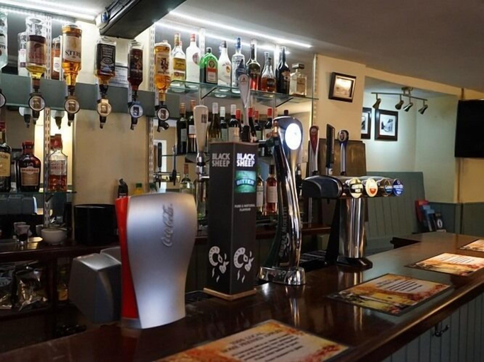 Food & Drinks 4, Shoulder Of Mutton, Milton Keynes