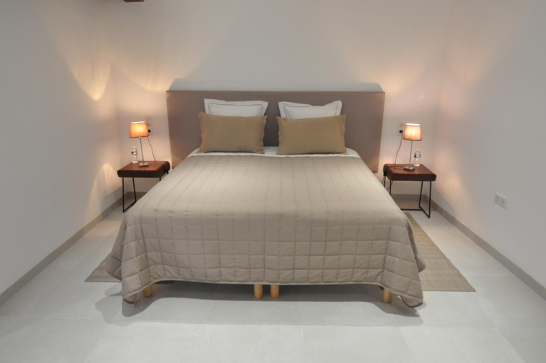 Bedroom 3, Le Relais du Beffroi, Somme
