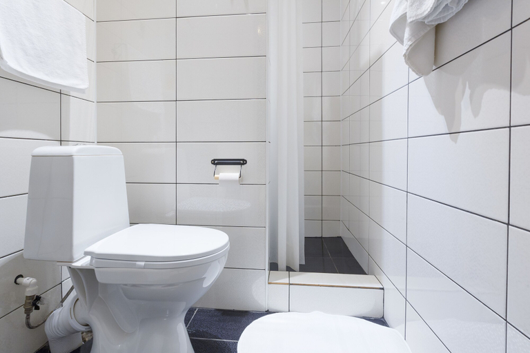 Bathroom 3, Loft Hotel H11, Central
