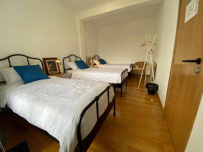 Bedroom 3, Fonte Branca Guest House, Braga