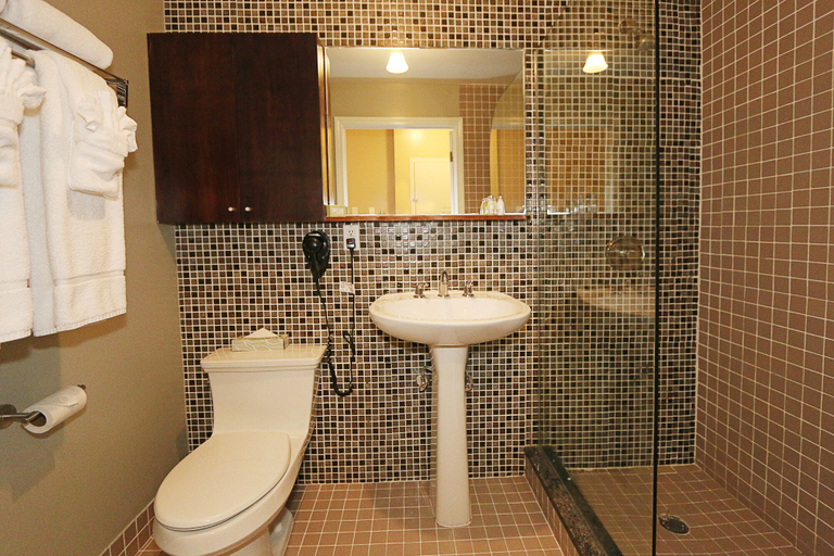 Bathroom 3, Hotel Vetiver, New York