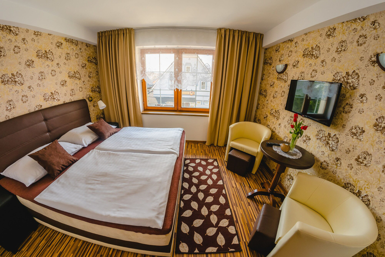 Bedroom 2, Penzión PANDA, Turcianske Teplice