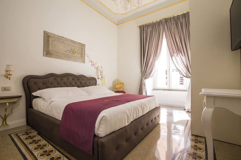 Bedroom 4, Trastevere Royal Suite, Rome