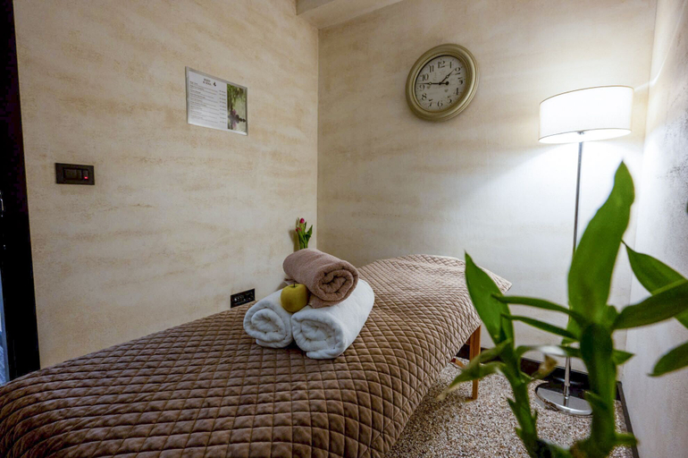 Bedroom 3, Amsterdam Hotel, Belgrade