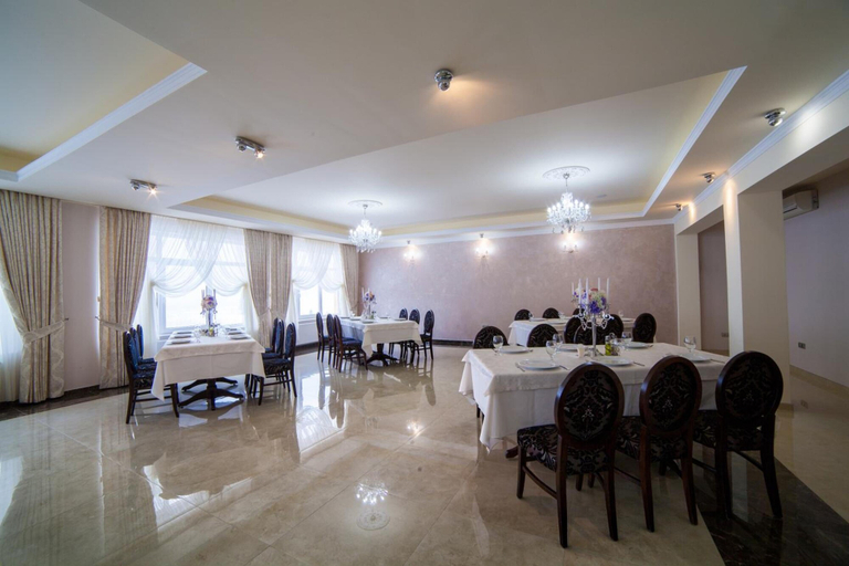 Food & Drinks 5, Hotel Stil, Cluj-napoca
