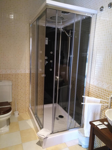 Bathroom 5, Hotel Rustico Prado Da Viña, A Coruña