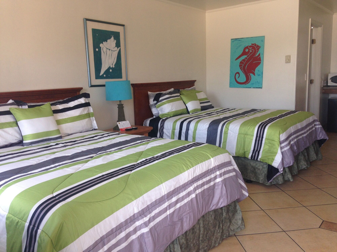 Bedroom 3, The Shores Inn and Beach Houses, Ventura