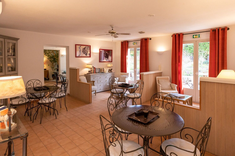 Food & Drinks 5, Hotel de Charme L'Amandière, Bouches-du-Rhône