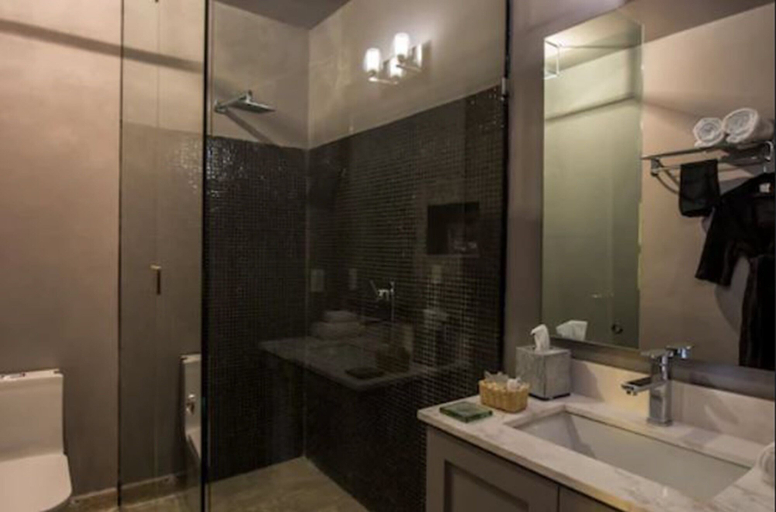 Bathroom, Demetria Bungalows, Guadalajara