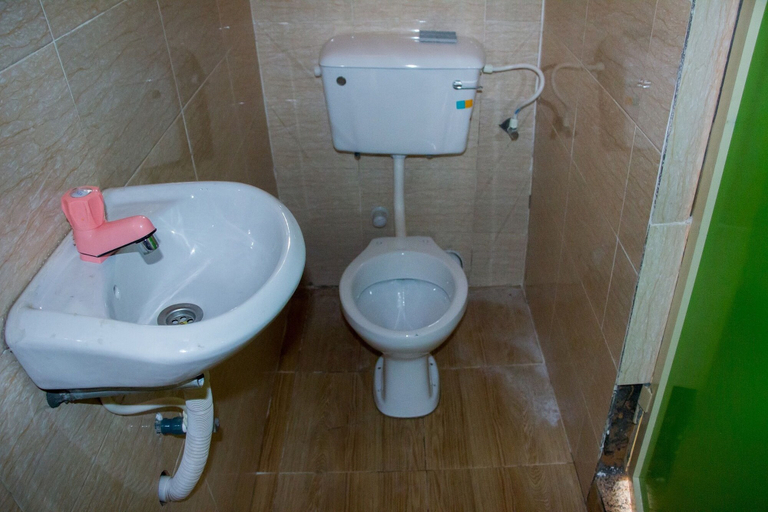 Bathroom 5, Fun City Hotel 2, Ibeju/Lekki