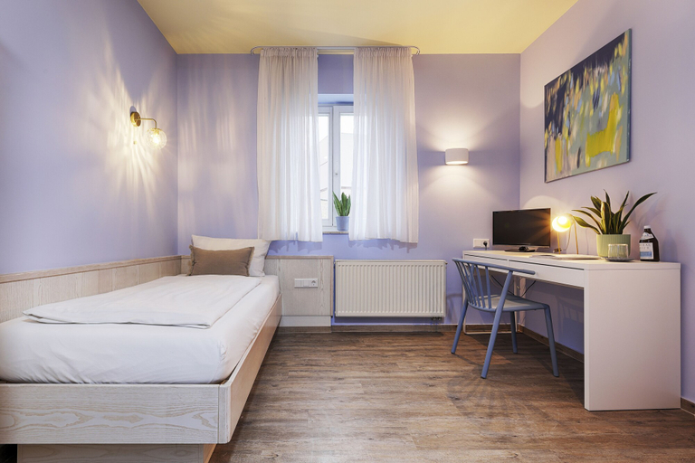 Bedroom 4, homie hotel kunterbunt, Würzburg