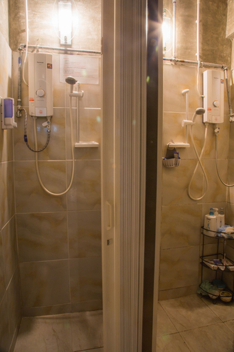 Bathroom 4, Cassette Hostel, Muang Chiang Mai