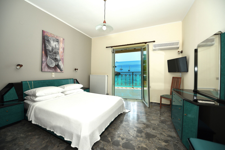 Bedroom 3, Platakia Blu, Ionian Islands