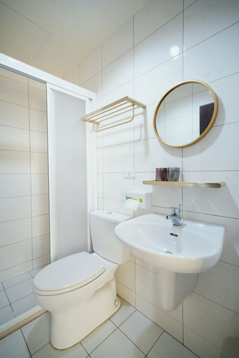 Bathroom 5, Tainan Sleepie Inn, Tainan