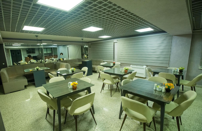 Food & Drinks 5, Don-Dar Hotel, Baku