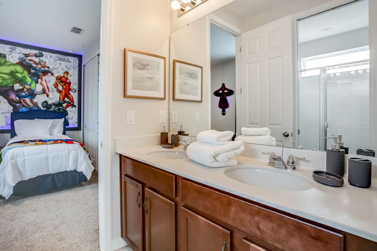 Bathroom 3, 9 BD 6.5 BH With Pool, Spa and GR, Osceola