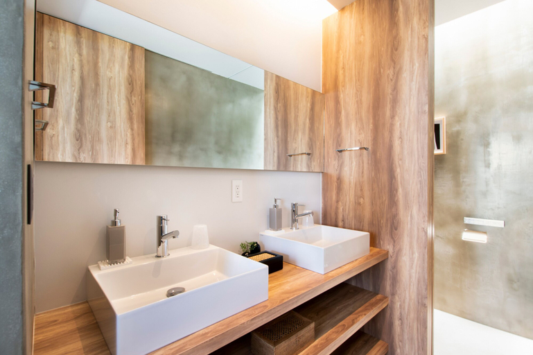Bathroom 3, KOURI VILLA Indigo, Nakijin
