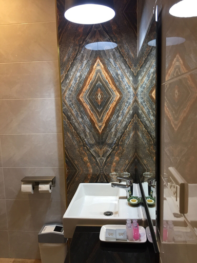 Bathroom 5, Ben Guesthouse, Muang Chiang Rai