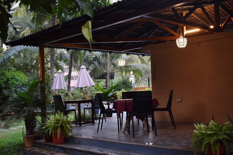 Food & Drinks, Elegant Shades, South Goa