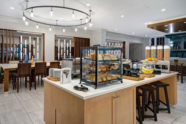 Food & Drinks 5, Hilton Garden Inn Terre Haute, Vigo