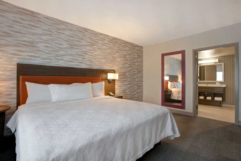 Bedroom 3, Home2 Suites by Hilton Carmel Indianapolis, Hamilton