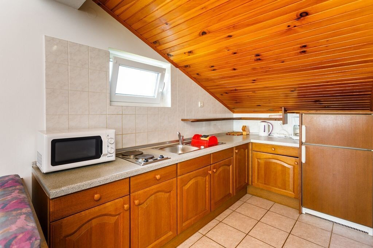 Others 4, Apartment Gordana, Malinska-Dubašnica