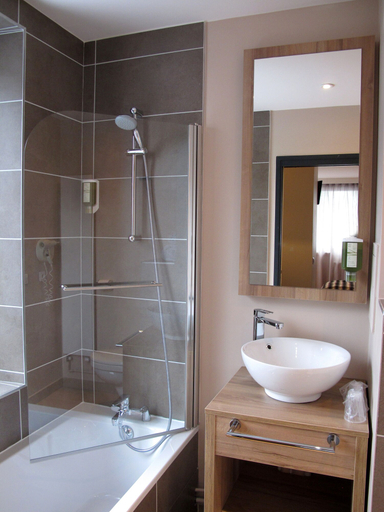 Bathroom 4, Hôtel La Vallée Blanche, Haute-Savoie