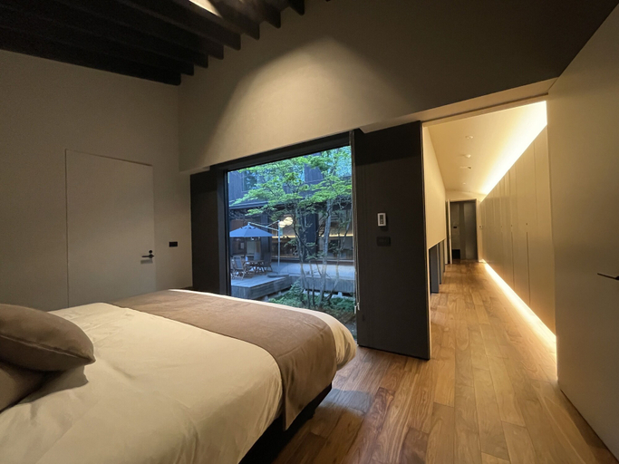 Bedroom 2, Nivia, Hakuba