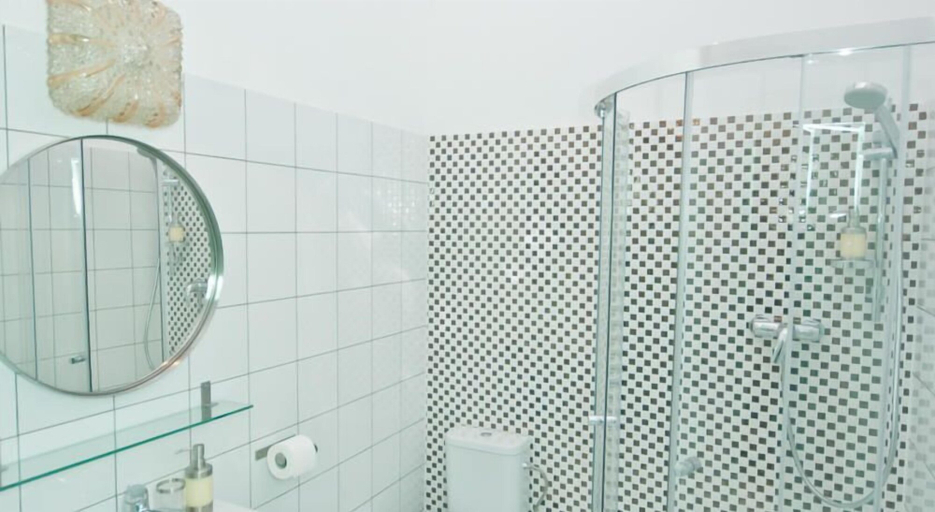 Bathroom 5, Lofthotel Sen Pszczoły, Warsaw