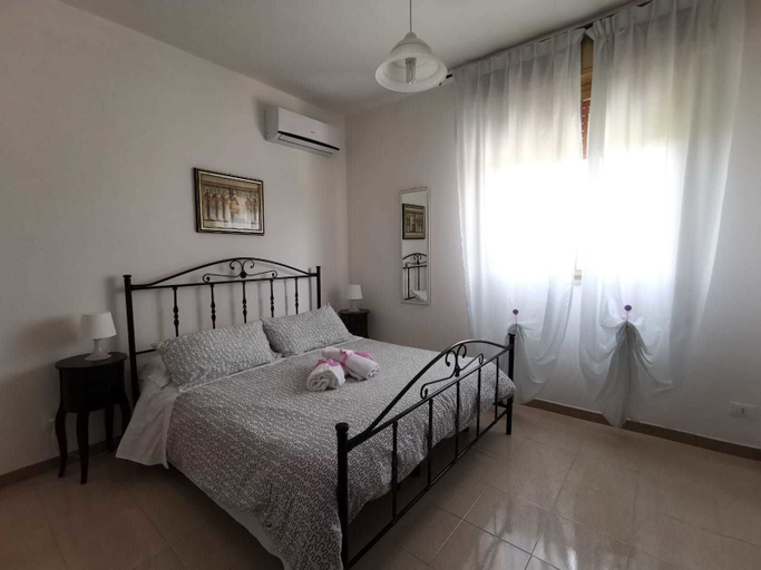 Bedroom 5, B&B Scogli Bianchi, Syracuse
