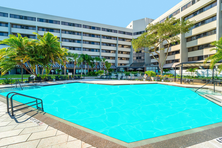 Sport & Beauty 2, DoubleTree by Hilton Tampa Rocky Point Waterfront, Hillsborough