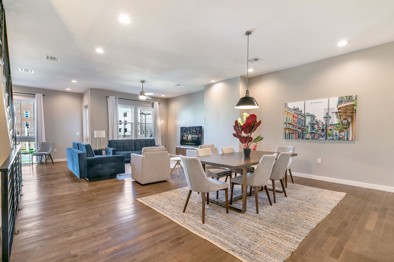 Private Bienville Villas by Hosteeva, Orleans