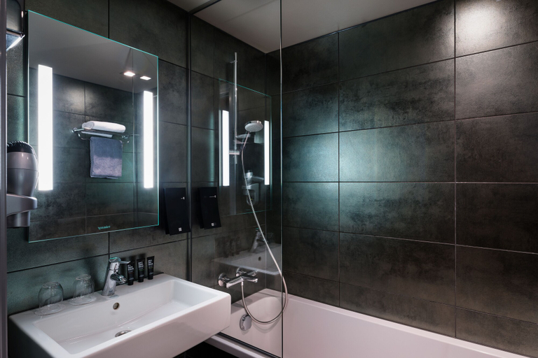 Bathroom 4, Home Hotel Folketeateret, Oslo