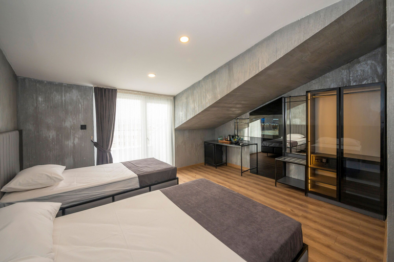 Bedroom 3, Continental Airport Hotel, Arnavutkoy