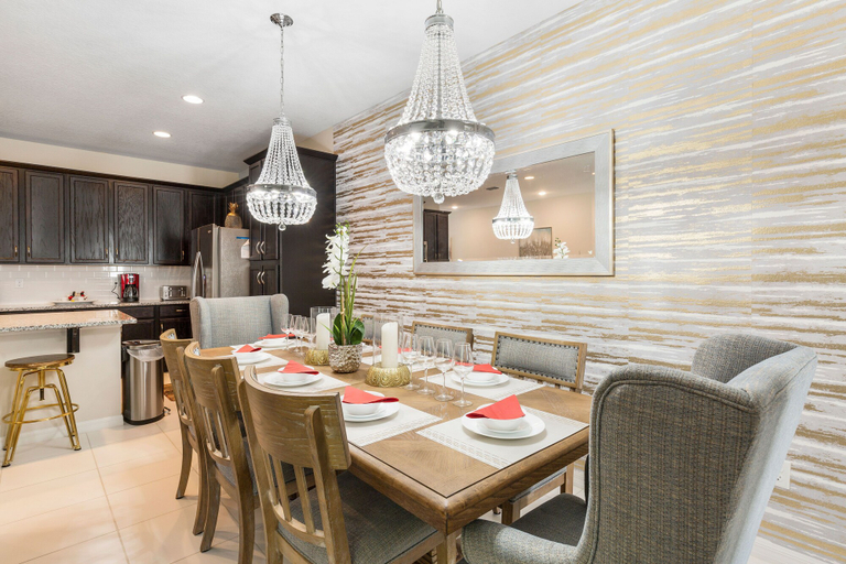 Food & Drinks 4, Incredible 5 bed 4 Bath With Private Pool 1598, Osceola