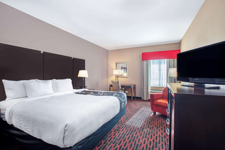 Bedroom 4, La Quinta Inn & Suites by Wyndham Conway, Faulkner