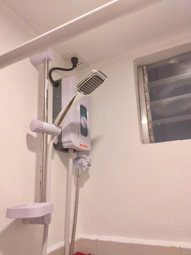 Bathroom 4, OYO 888 City Stay Inns Fortview BGC, Taguig