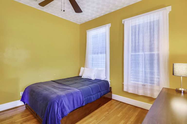 Bedroom 2, Ellie's Island Retreat, Galveston